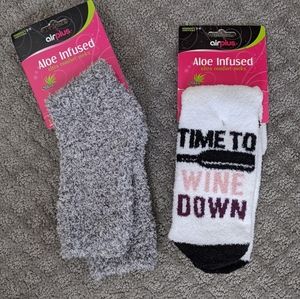 Aloe Infused Socks - 2 pairs